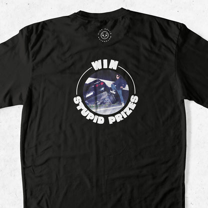 Play Stupid Games, Win Stupid Prizes